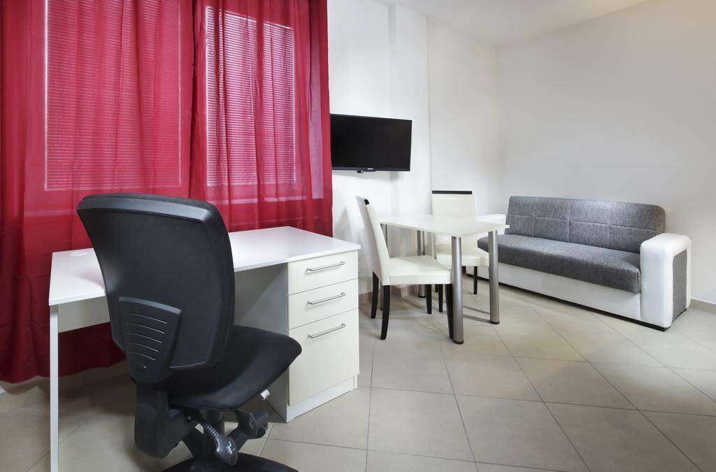 Apartments Kopecna With Parking Бърно Стая снимка