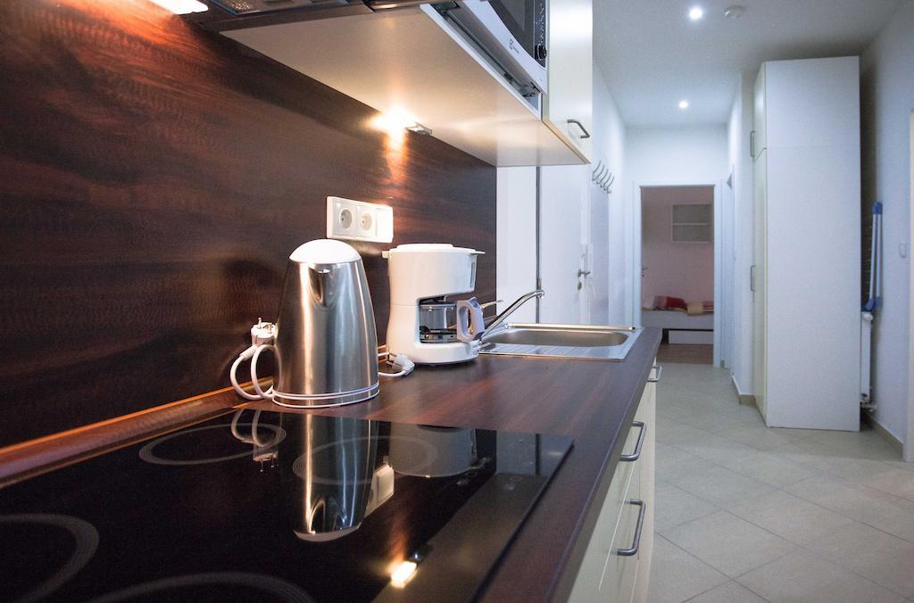 Apartments Kopecna With Parking Бърно Стая снимка